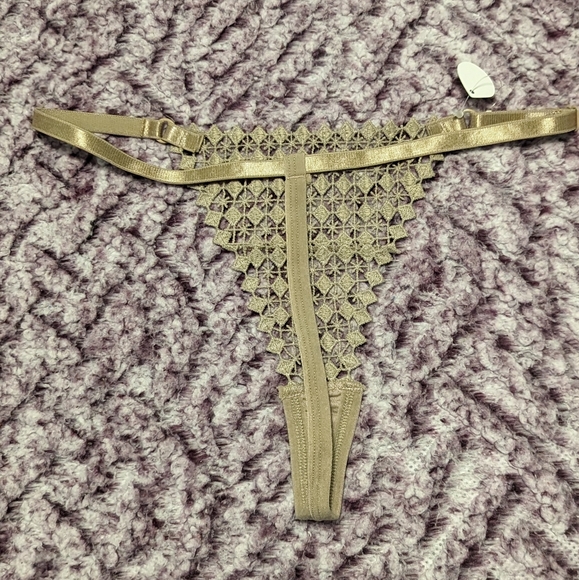 Pick 5 for $20 - Unknown Brand G-string - S - Picture 2 of 2